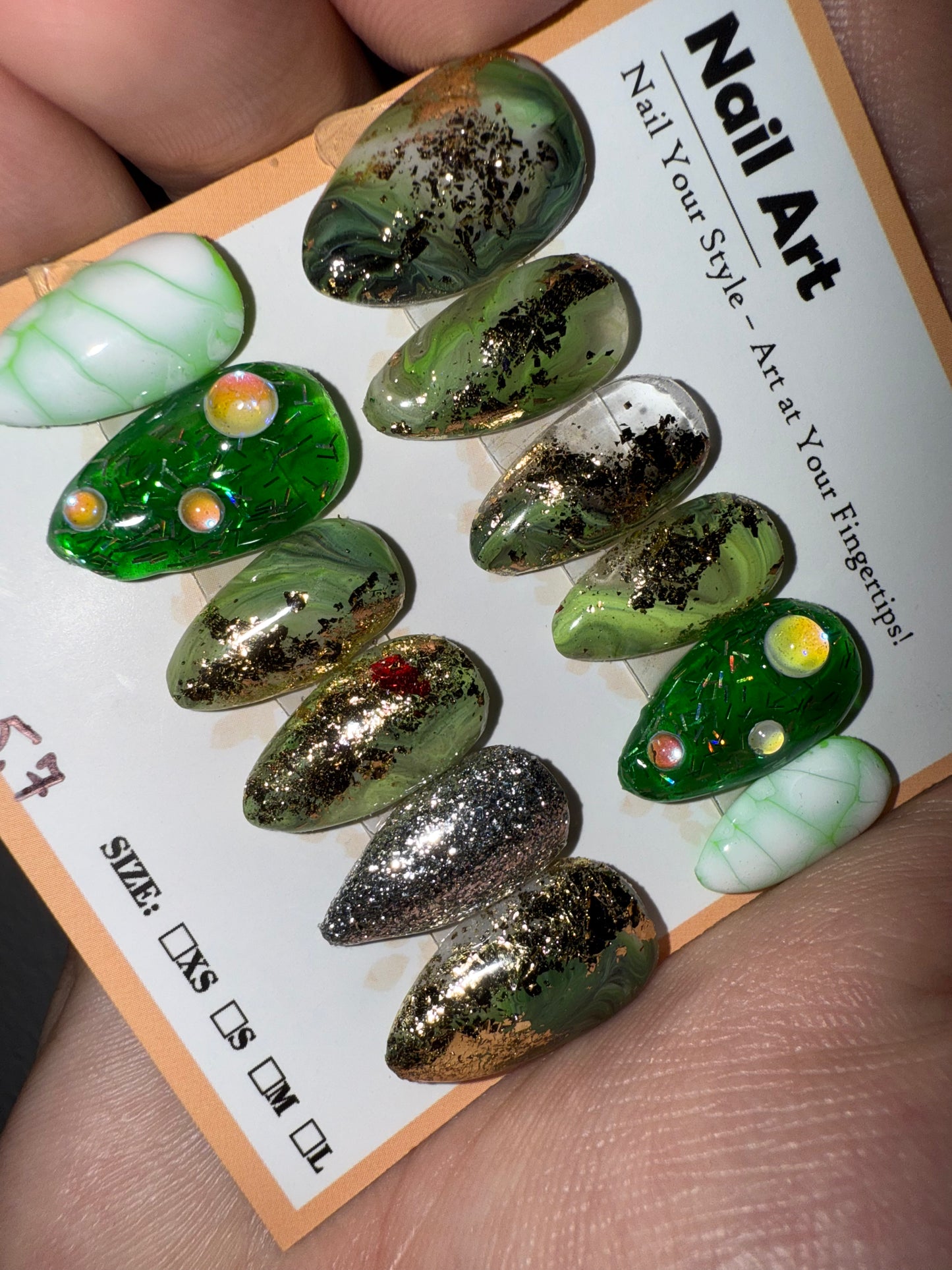 Bubble/Foil Green Short Almond