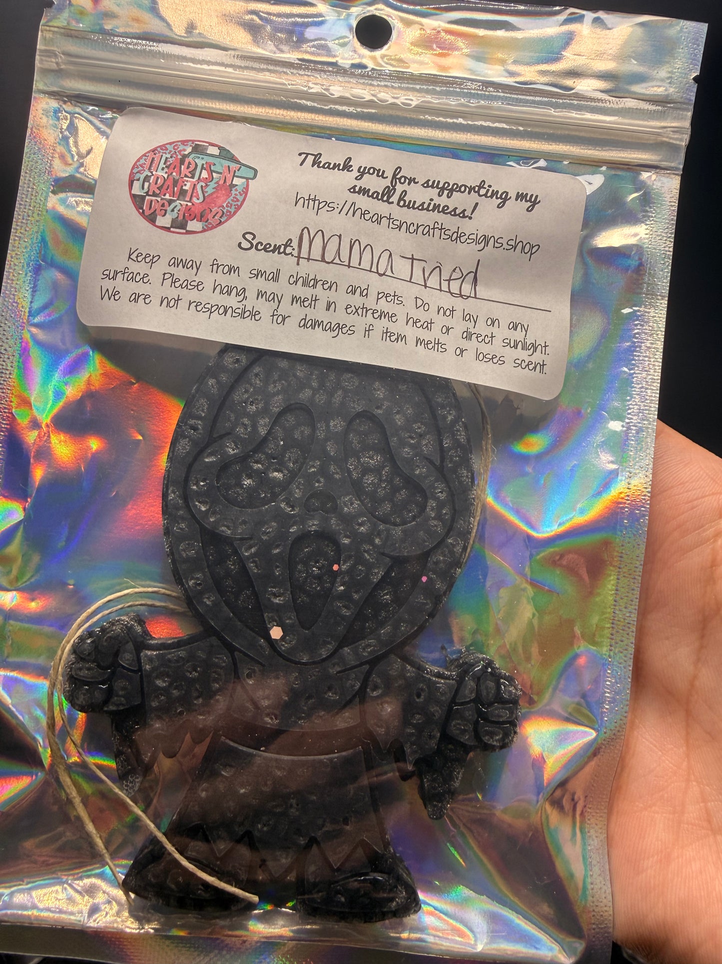 Ghost Man, Mama Tried scent