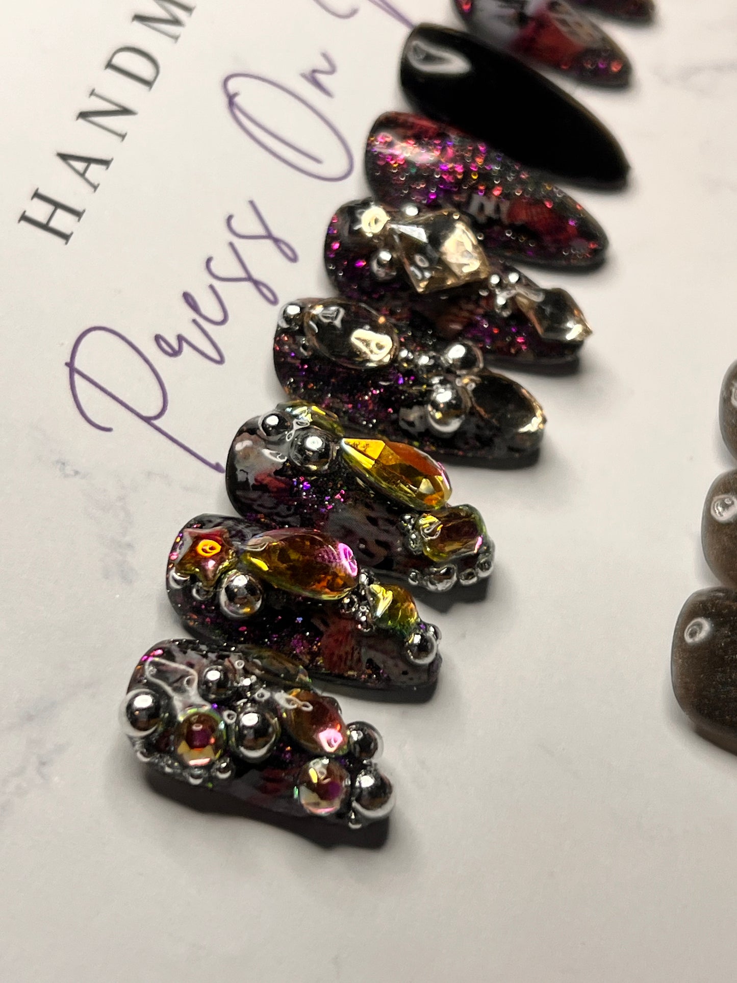 Snake Skin Medium Almond