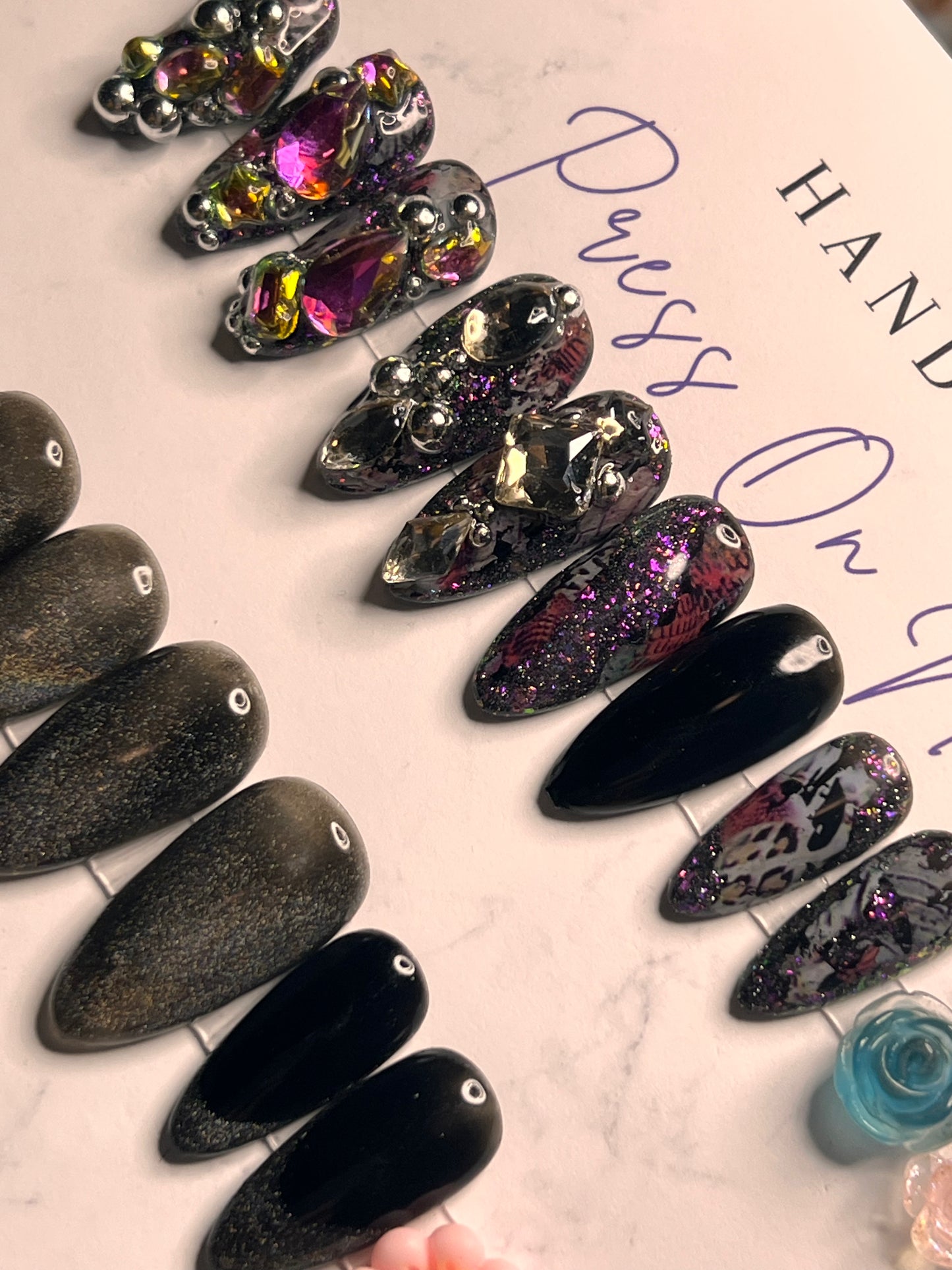 Snake Skin Medium Almond